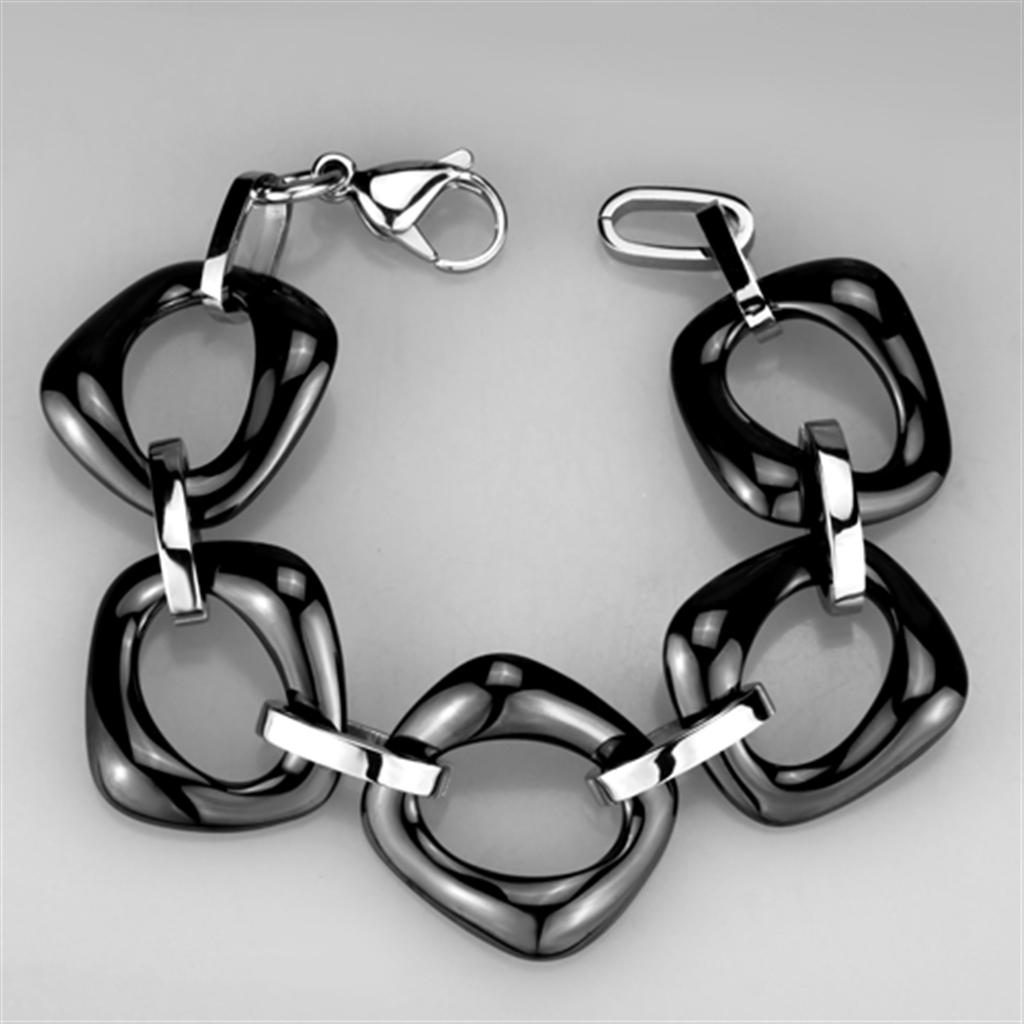 3W1013 - High polished (no plating) Stainless Steel Bracelet with Ceramic in Jet