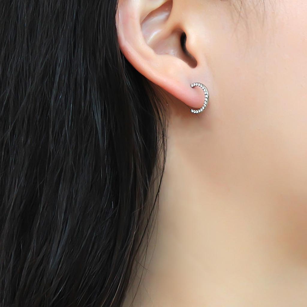 DA079 - High polished (no plating) Stainless Steel Earrings with AAA Grade CZ in Clear