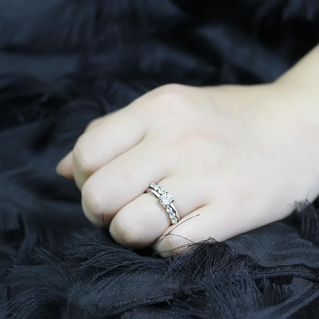 LO4713 - Rhodium Brass Ring with AAA Grade CZ in Clear