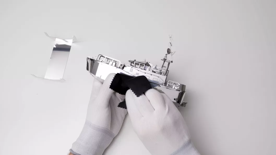 Guardian of the Coasts mechanical model constructor kit