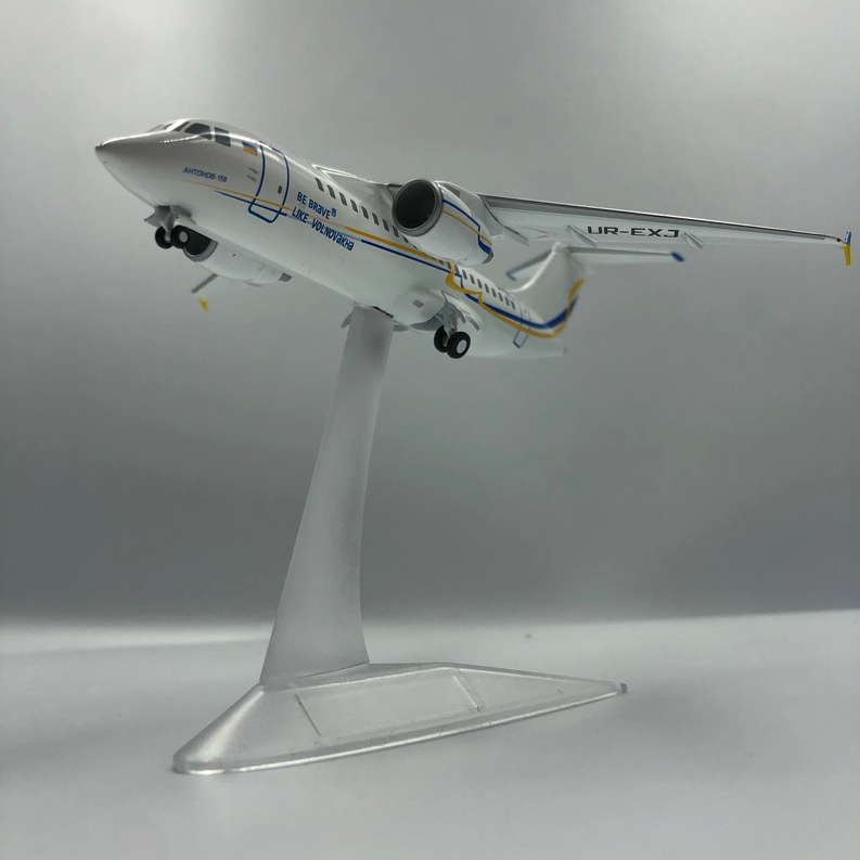 ANTONOV 158 REG: UR-EXJ "BE BRAVE LIKE VOLNOVAKHA"