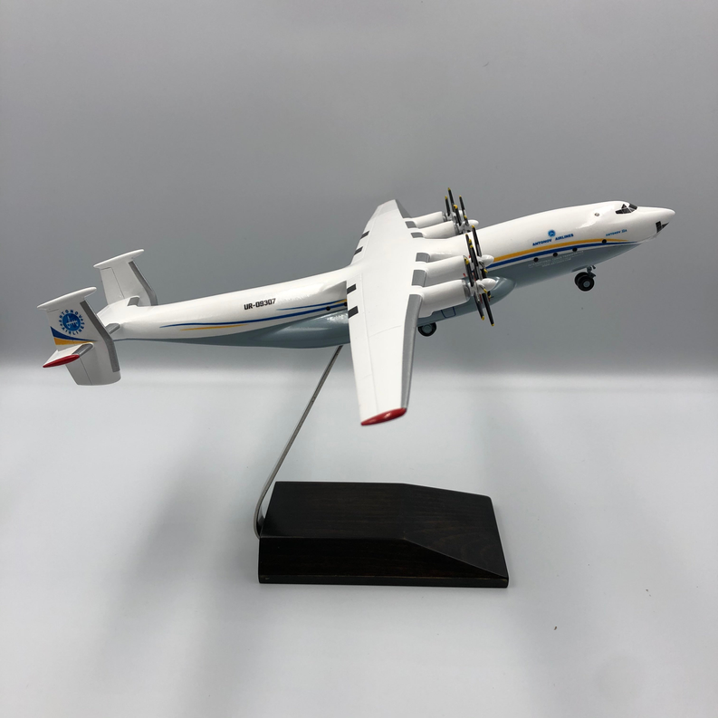 AN-22 "ANTONOV AIRLINES"-1:200 ON LANDING GEARS
