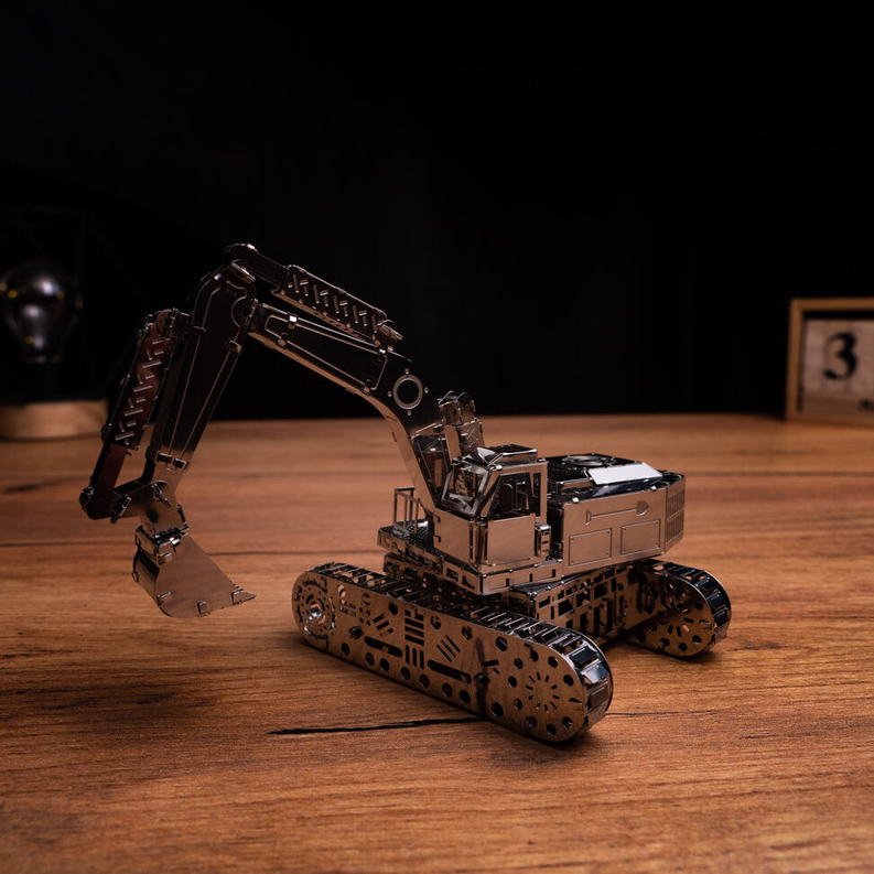 TIRELESS DIGGER EXCAVATOR