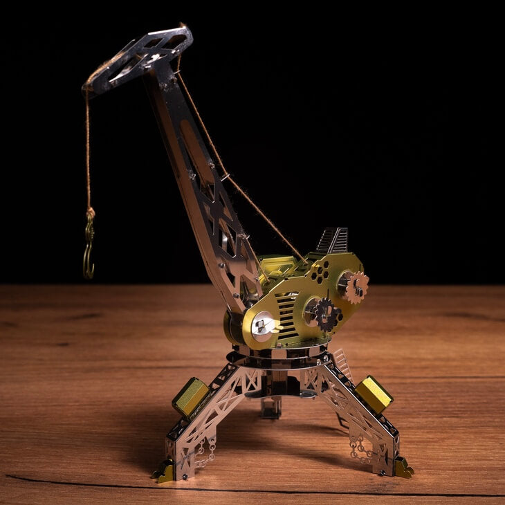 MIGHTY MACHINE CRANE