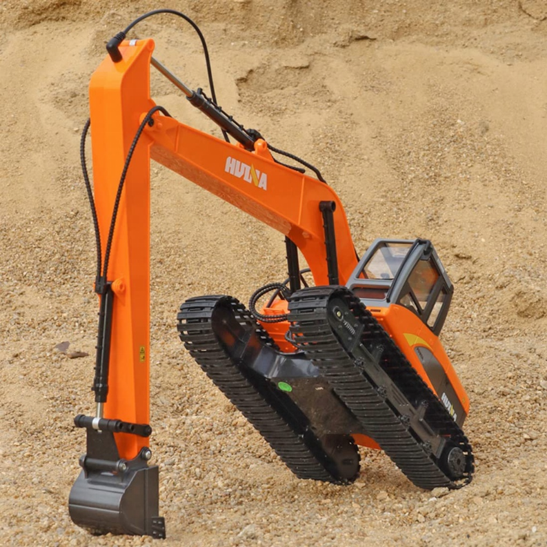Long Arm Excavator With Rechargeable Batteries And Metal Bucket