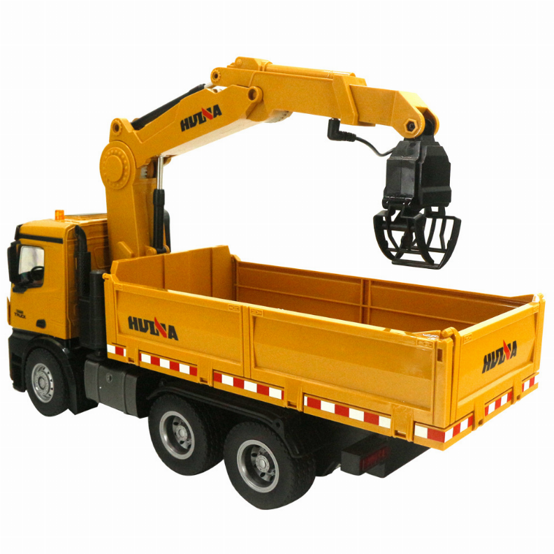 Truck With Hoist / Log Grabber