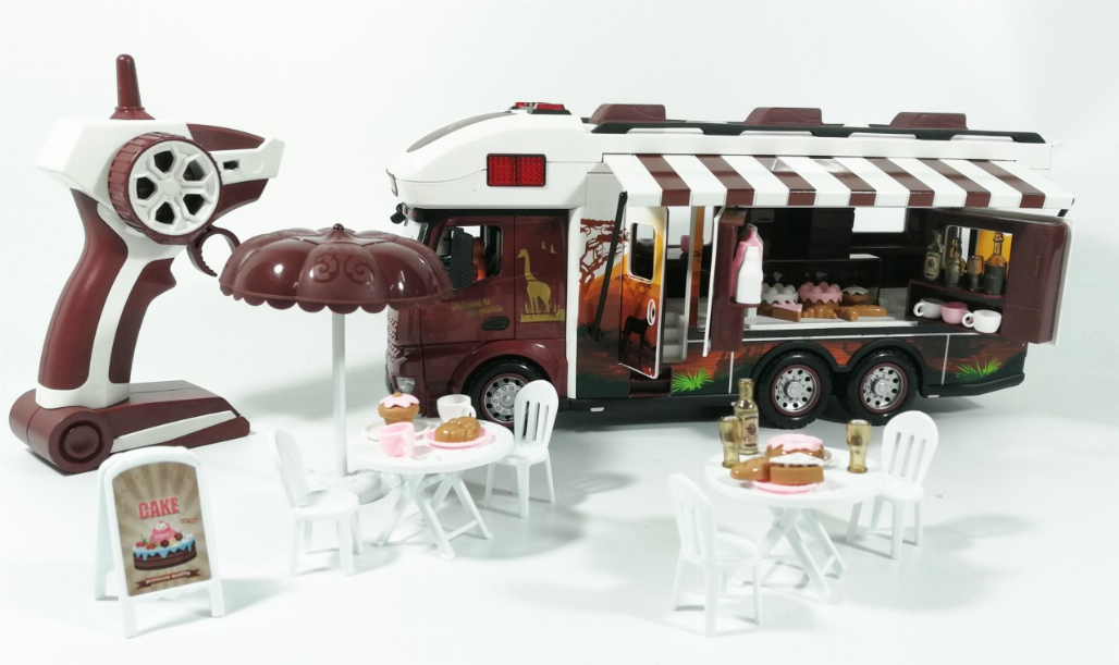 2.4 G Safari Rv With Lights, Sound And Horses