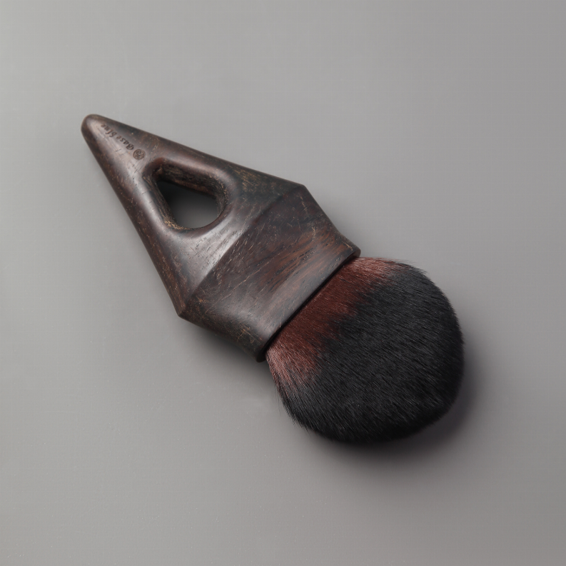 Ten Years Makeup Brush