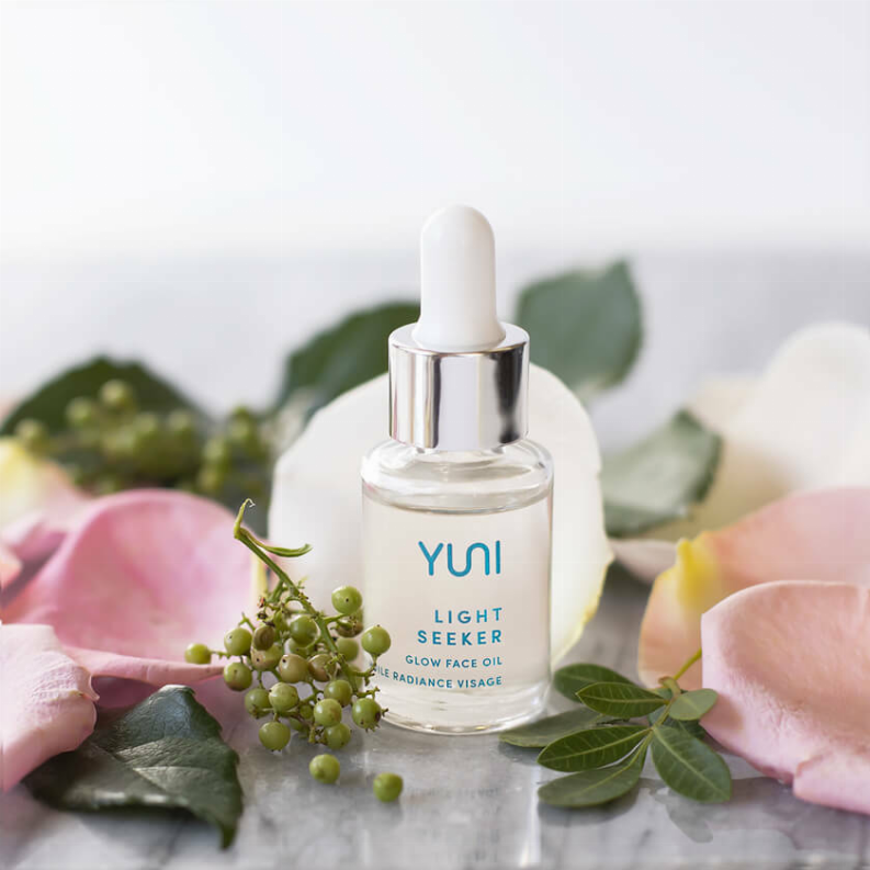 Light Seeker Glow Face Oil