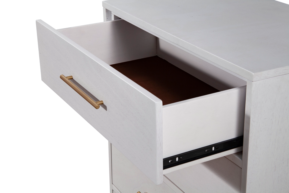 Madelyn Three Drawer Small Chest