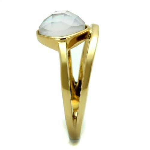 TK2908 - IP Gold(Ion Plating) Stainless Steel Ring with Precious Stone Conch in White