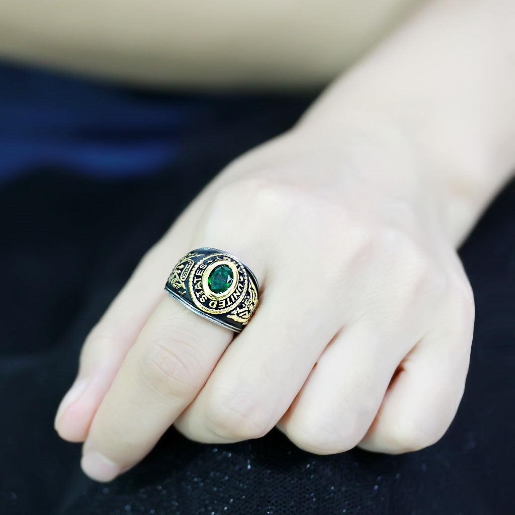 TK3724 - Two-Tone IP Gold (Ion Plating) Stainless Steel Ring with Synthetic Synthetic Glass in Emerald