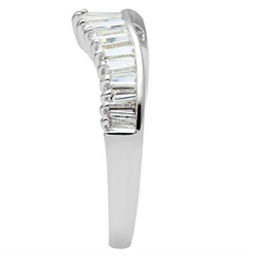 SS044 - Silver 925 Sterling Silver Ring with AAA Grade CZ  in Clear