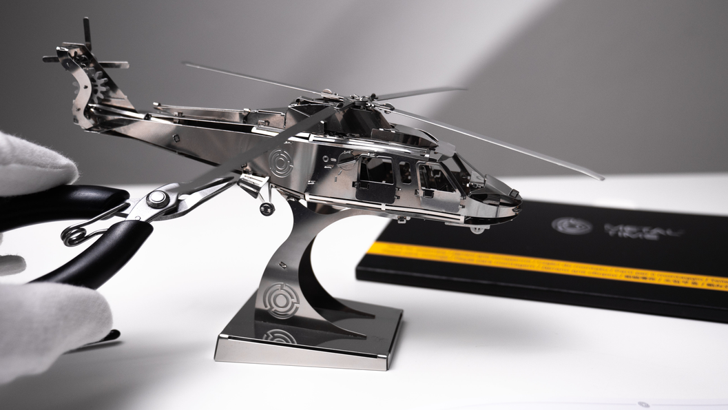 LIFTING SPIRIT HELICOPTER