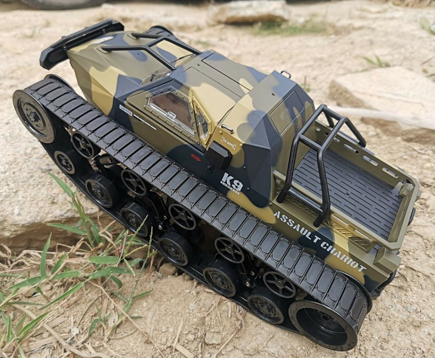Ripsaw tank with top lights