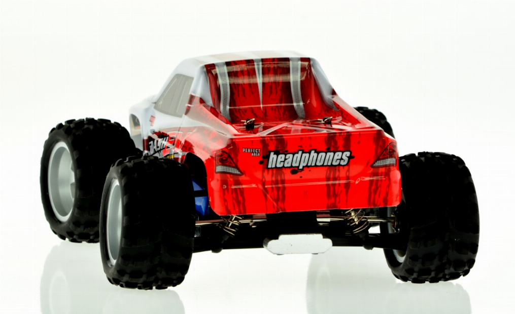 1:16 scale monster truck with 450 feet range 45 MPH speed