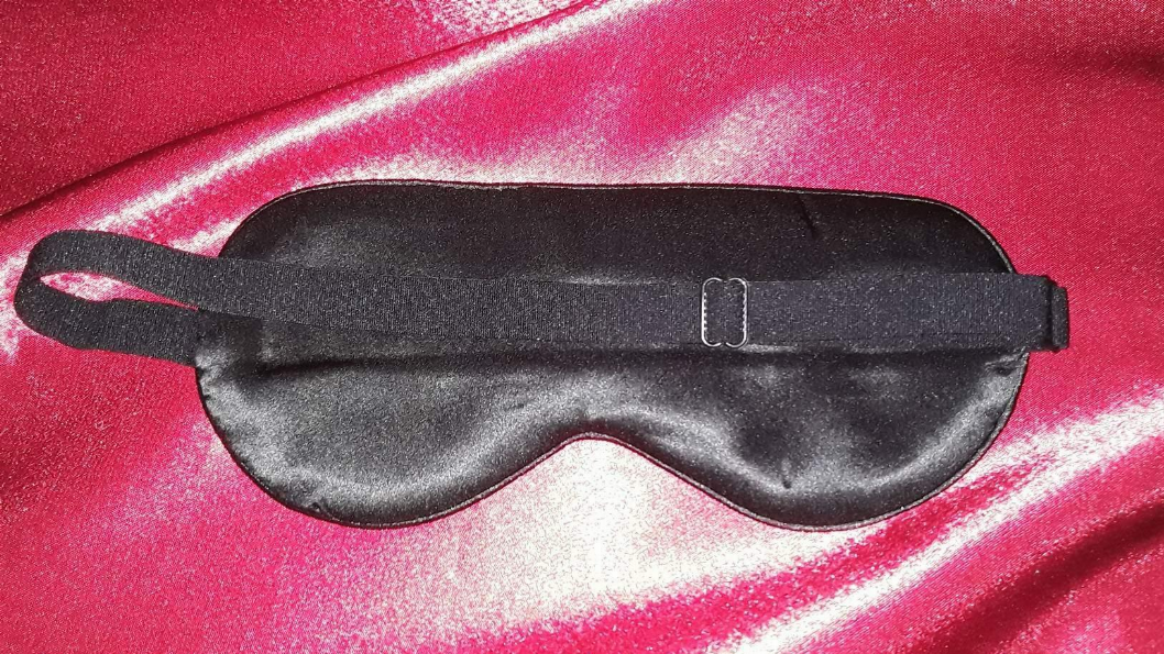 Silk Sleep Mask Adjustable, 19 Momme Mulberry Silk