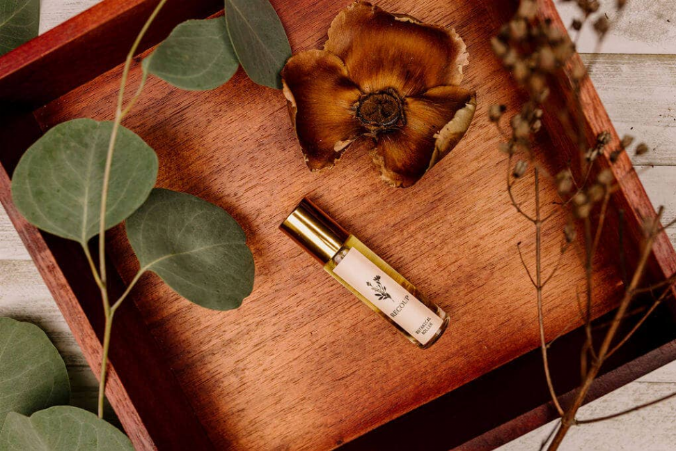 #323 Botanical Perfume Roller "Recoup"