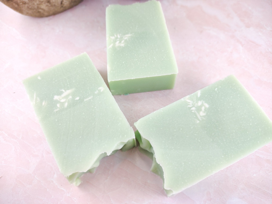 CUCUMBER SPLASH soap bar