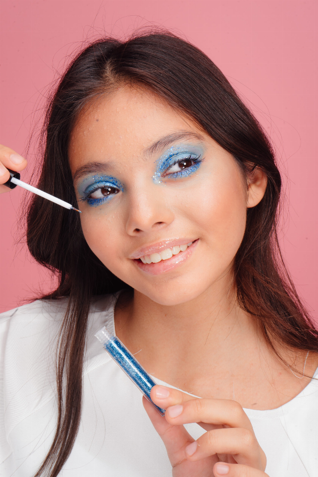 LUKKY Liquid eyeliner x 0.07 fl.oz., assortment of 12 pieces