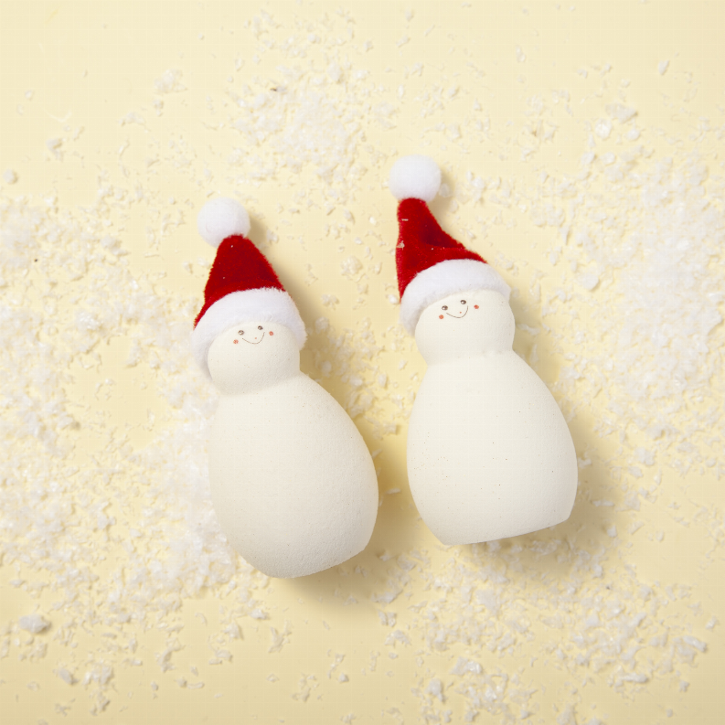 Holiday Snowman Makeup Sponge