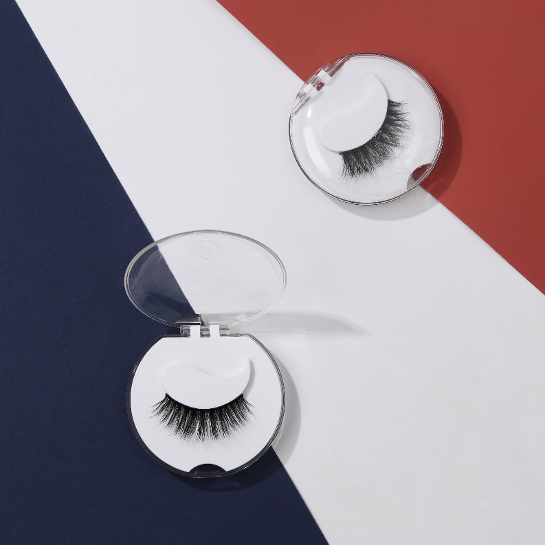 Flying Lashes