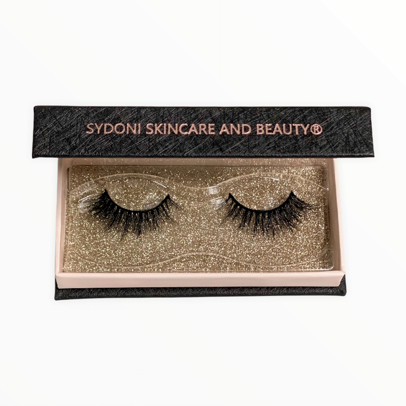 "Chloe" Mink Lashes